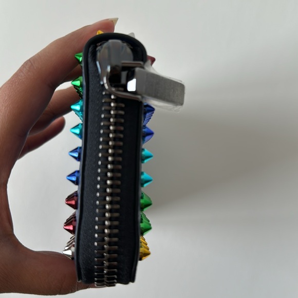 ❌SOLD❌ Christian Louboutin Panettone Wallet Calf Empire/Spikes Mix with Box & DB - Picture 2 of 14